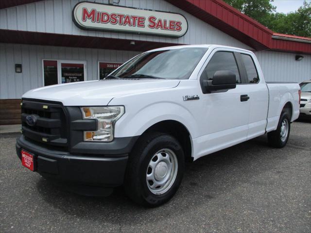 Photo of 2016 Oxford White Ford F-150