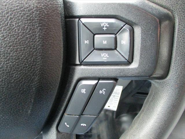 Photo of 2016 Oxford White Ford F-150