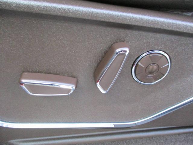 Photo of 2021 Maroon Ford F-150