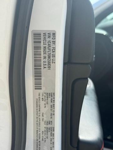 Photo of 2021 Bright White Clearcoat Jeep Grand Cherokee