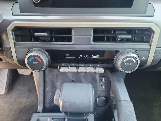 Photo of 2024 Blue Toyota Tacoma