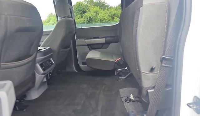 Photo of 2024 Oxford White Ford F-250