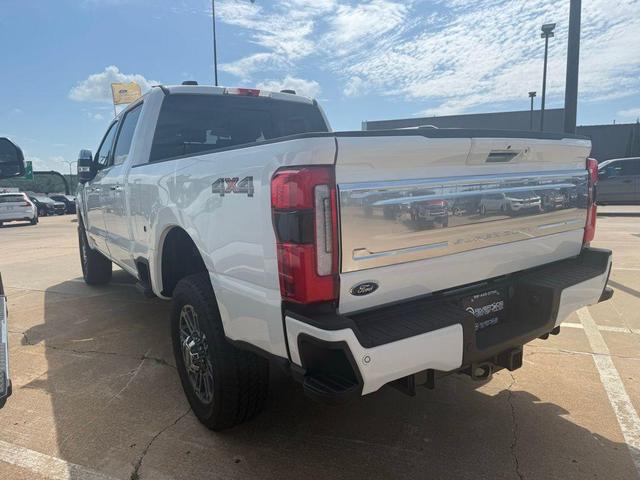 Photo of 2024 White Metallic Ford F-250