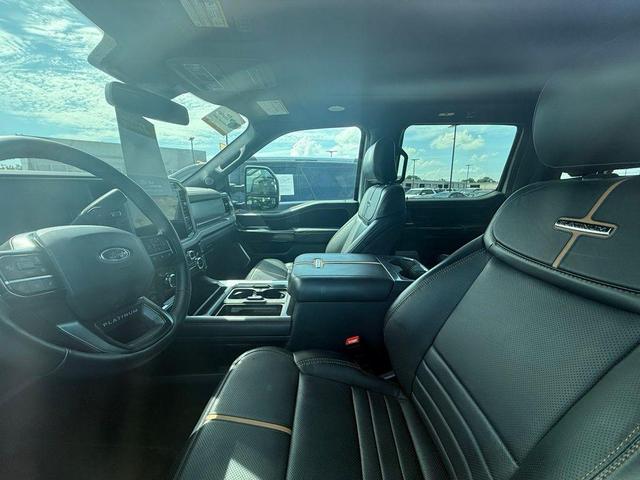 Photo of 2024 White Metallic Ford F-250
