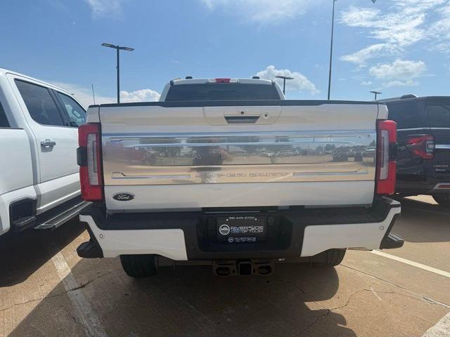 Photo of 2024 White Metallic Ford F-250