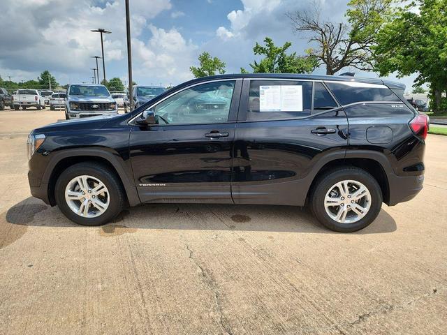 Photo of 2024 Ebony Twilight Metallic GMC Terrain