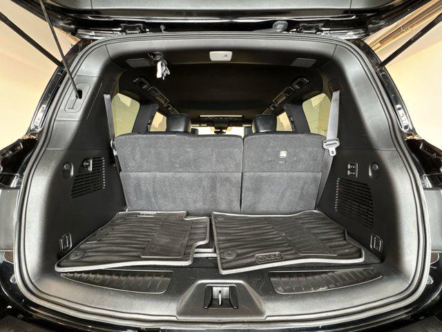 Photo of 2021 Black Obsidian INFINITI QX80