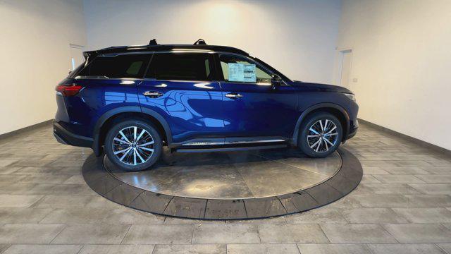 Photo of 2025 Grand Blue/Black Obsidian INFINITI QX60