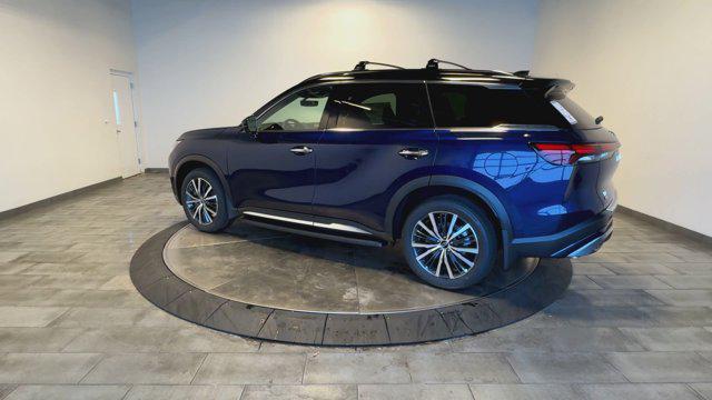 Photo of 2025 Grand Blue/Black Obsidian INFINITI QX60