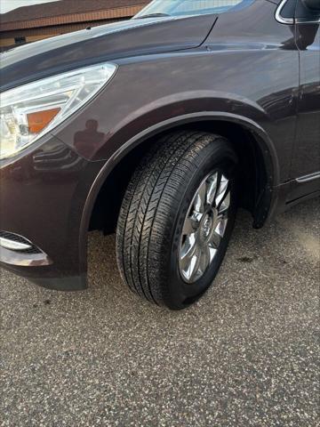 Photo of 2016 Dark Chocolate Metallic Buick Enclave
