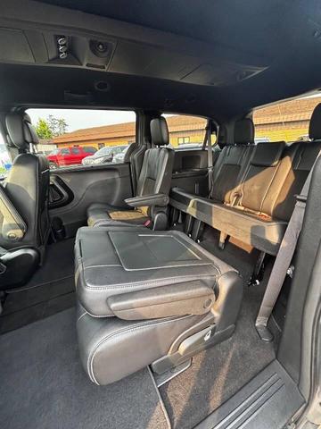Photo of 2019 Billet Clearcoat Dodge Grand Caravan