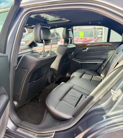 Photo of 2014 Palladium Silver Metallic Mercedes-Benz E-Class