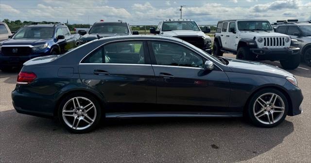 Photo of 2014 Palladium Silver Metallic Mercedes-Benz E-Class