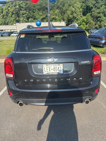 Photo of 2018 Midnight Black Metallic MINI Countryman