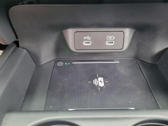 Photo of 2026 Deep Ocean Pearl Honda HR-V