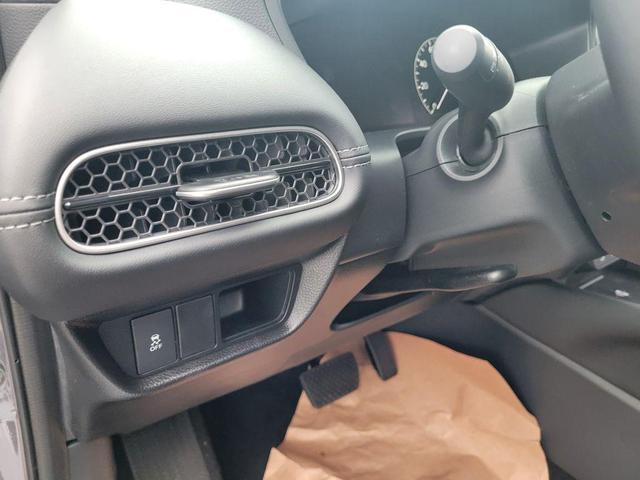 Photo of 2026 Deep Ocean Pearl Honda HR-V