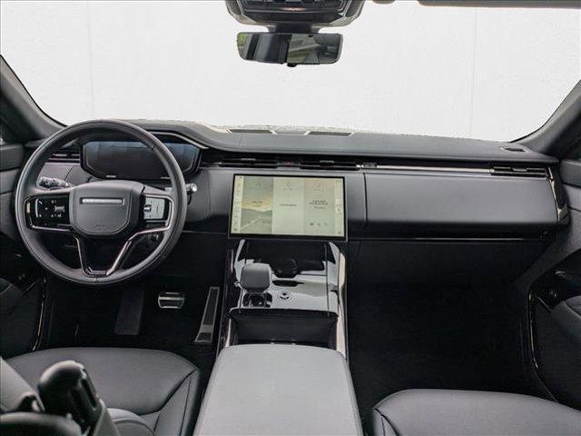 Photo of 2025 Santorini Black Metallic Land Rover Range Rover Sport