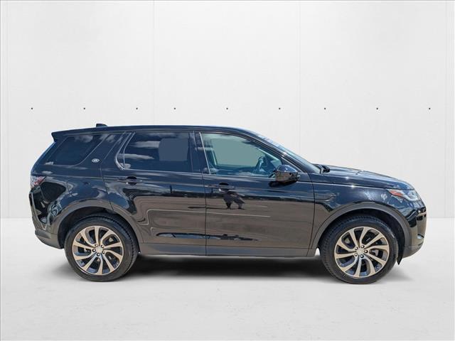 Photo of 2023 Santorini Black Metallic Land Rover Discovery Sport