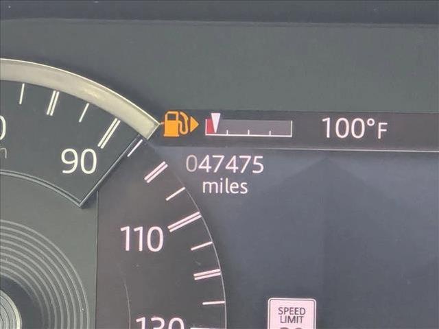 Photo of 2023 Santorini Black Metallic Land Rover Discovery Sport