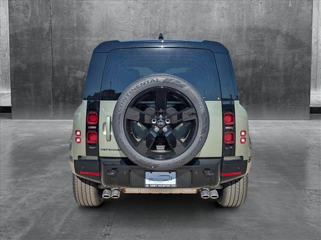 Photo of 2025 Pangea Green Metallic Land Rover Defender