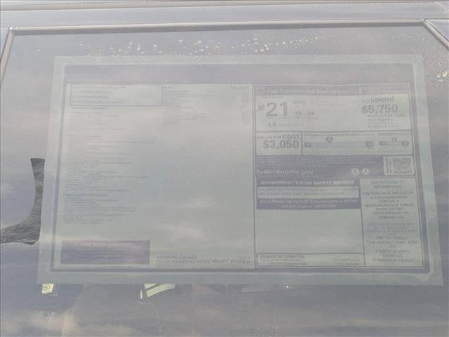 Photo of 2025 Santorini Black Metallic Land Rover Discovery