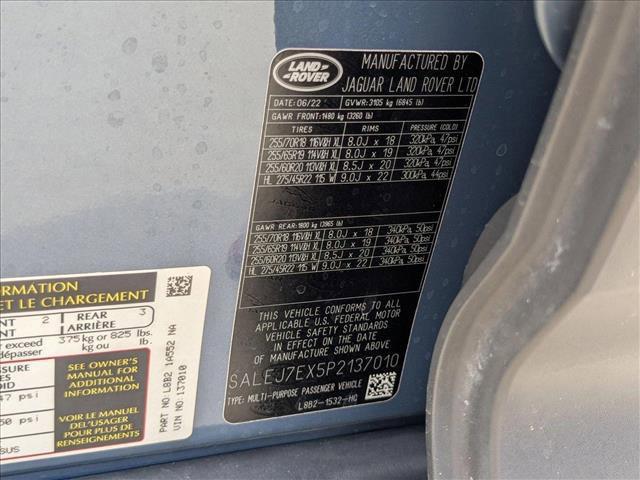 Photo of 2023 Tasman Blue Metallic Land Rover Defender