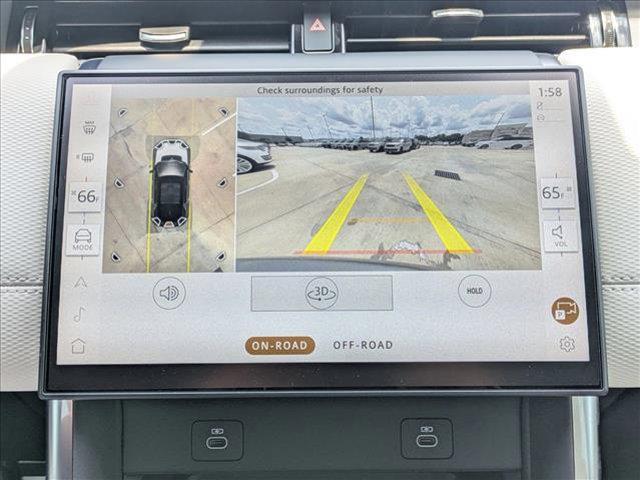 Photo of 2025 Silicon Silver Premium Metallic Land Rover Discovery Sport