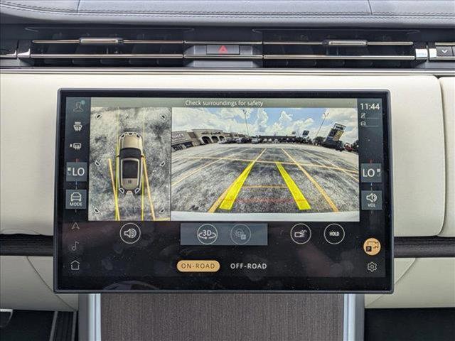 Photo of 2025 Fuji White Land Rover Range Rover