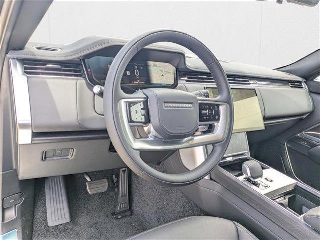 Photo of 2025 Carpathian Grey Premium Metallic Land Rover Range Rover
