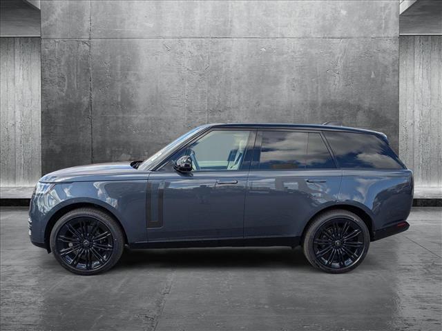 Photo of 2025 Varesine Blue Metallic Land Rover Range Rover