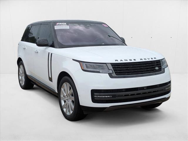 Photo of 2023 Fuji White Land Rover Range Rover