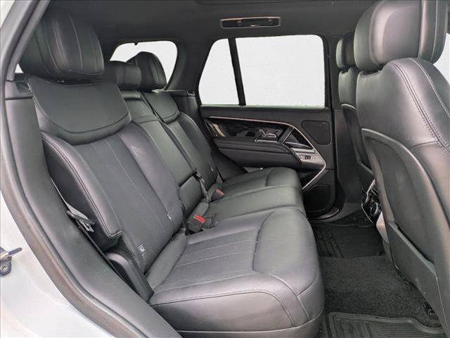 Photo of 2023 Fuji White Land Rover Range Rover