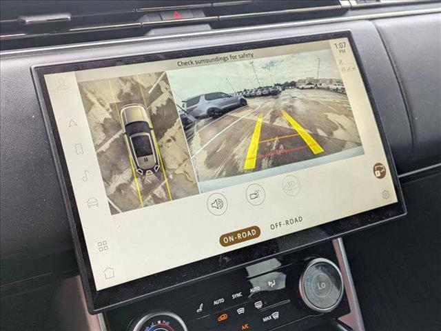 Photo of 2023 Fuji White Land Rover Range Rover