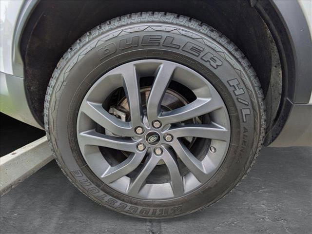 Photo of 2019 Yulong White Metallic Land Rover Discovery
