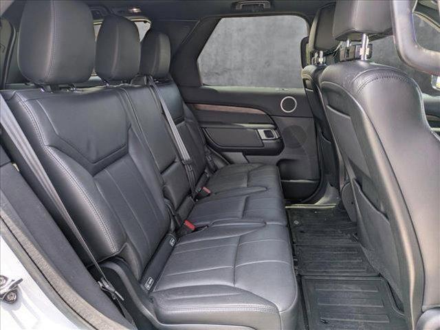 Photo of 2019 Yulong White Metallic Land Rover Discovery