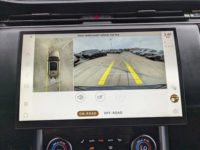 Photo of 2023 Silver/Gray Land Rover Range Rover