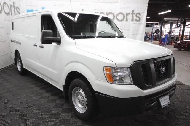 Photo of 2017 Glacier White Nissan NV Cargo NV2500 HD