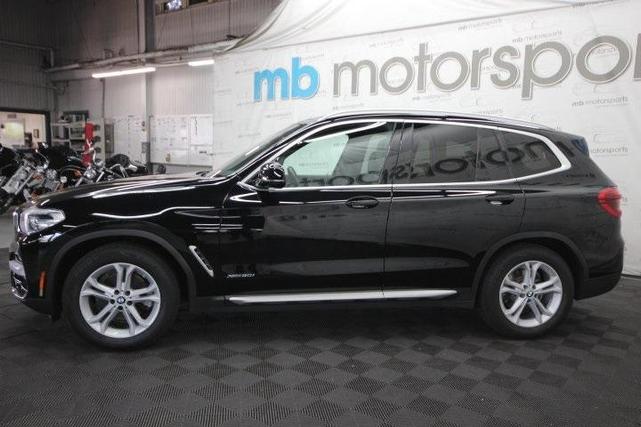 Photo of 2018 Jet Black BMW X3
