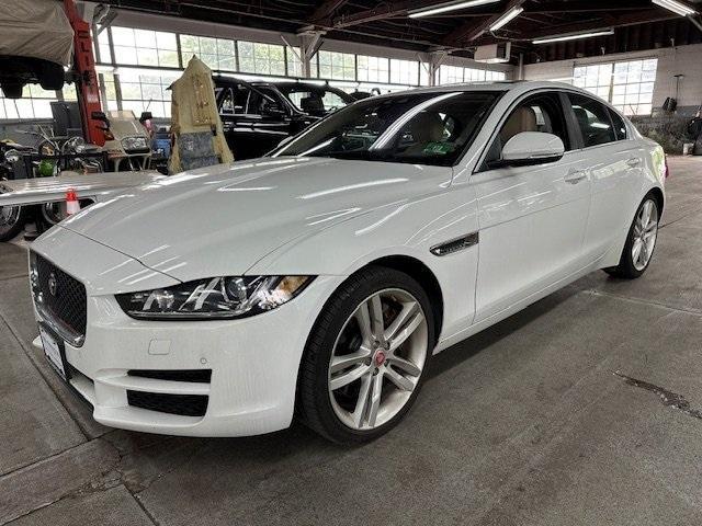 2017 Jaguar XE