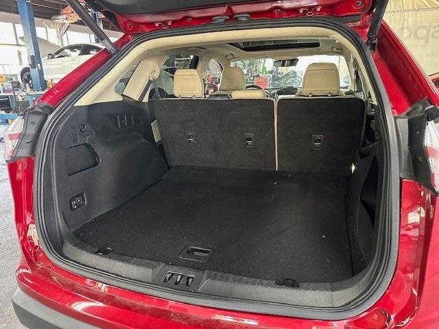 Photo of 2020 Rapid Red Metallic Tinted Clearcoat Ford Edge