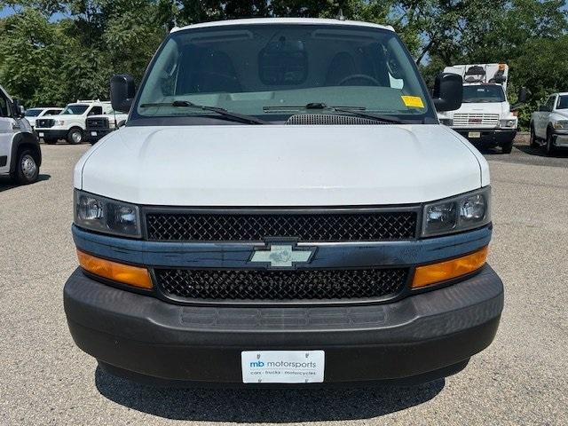 Photo of 2018 Summit White Chevrolet Express 2500