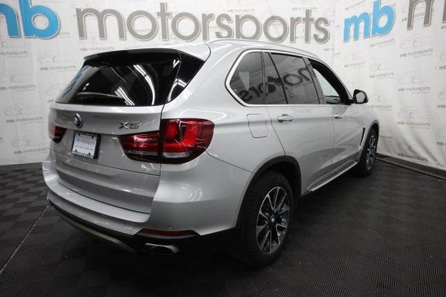 Photo of 2017 Glacier Silver Metallic BMW X5