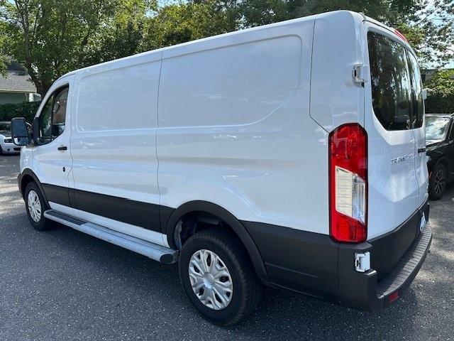 Photo of 2024 Oxford White Ford Transit-250
