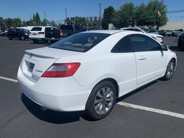 Photo of 2009 Spectrum White Pearl Honda Civic