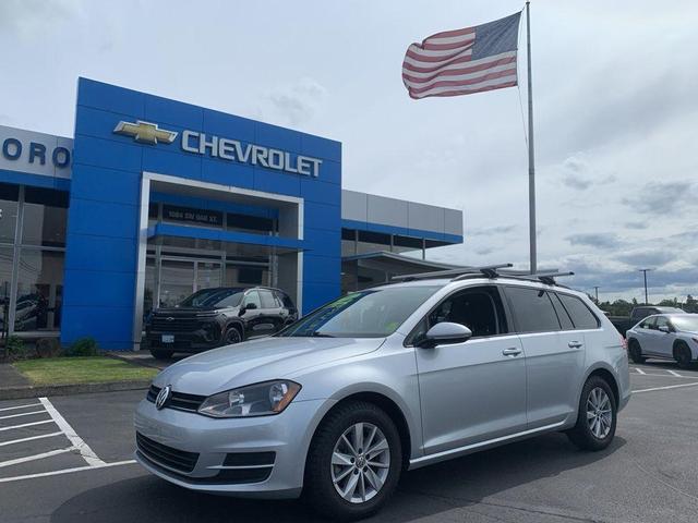 2017 Volkswagen Golf Sportwagen