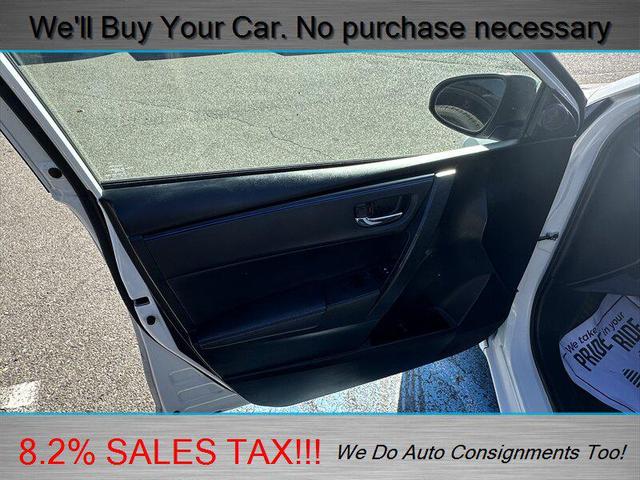 Photo of 2018 Super White Toyota Corolla