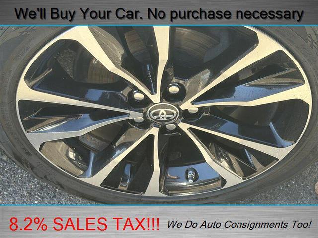 Photo of 2018 Super White Toyota Corolla