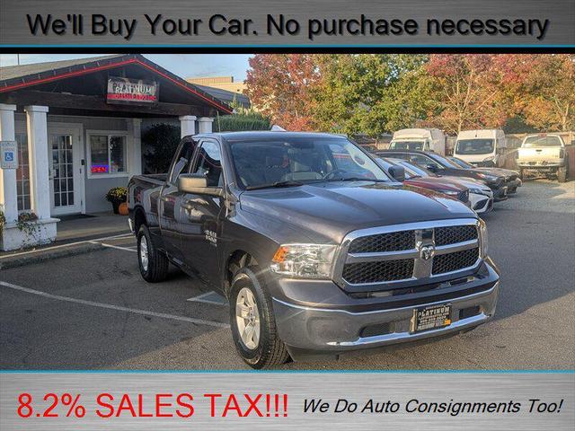 Photo of 2024 Granite Crystal Metallic Clearcoat RAM 1500 Classic