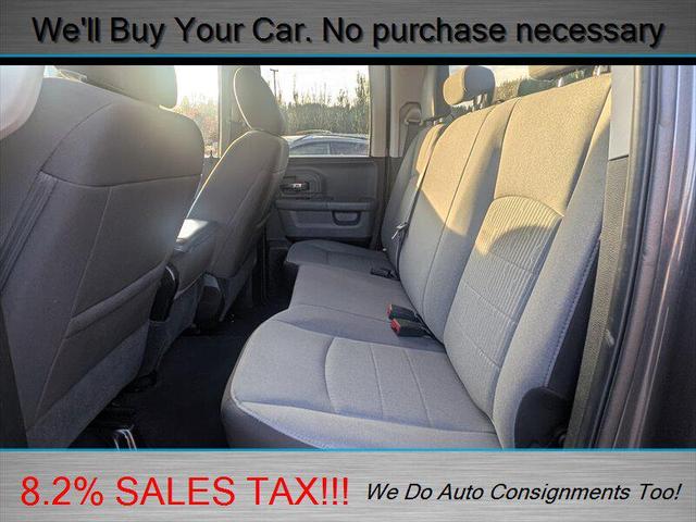 Photo of 2024 Granite Crystal Metallic Clearcoat RAM 1500 Classic