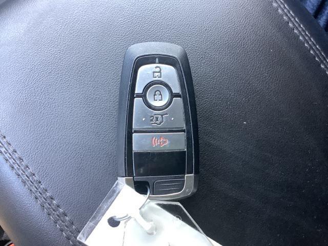 Photo of 2021 Gray Ford Explorer